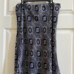 Body Central comfy slip on elastic waste skirt